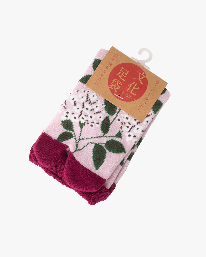 Kurochiku, Tabi Socks, Crew, Light Pink with White Wildflowers - S/M