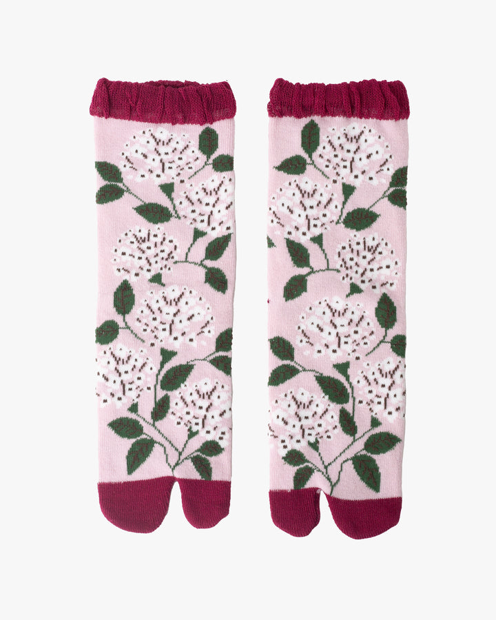 Kurochiku, Tabi Socks, Crew, Light Pink with White Wildflowers - S/M