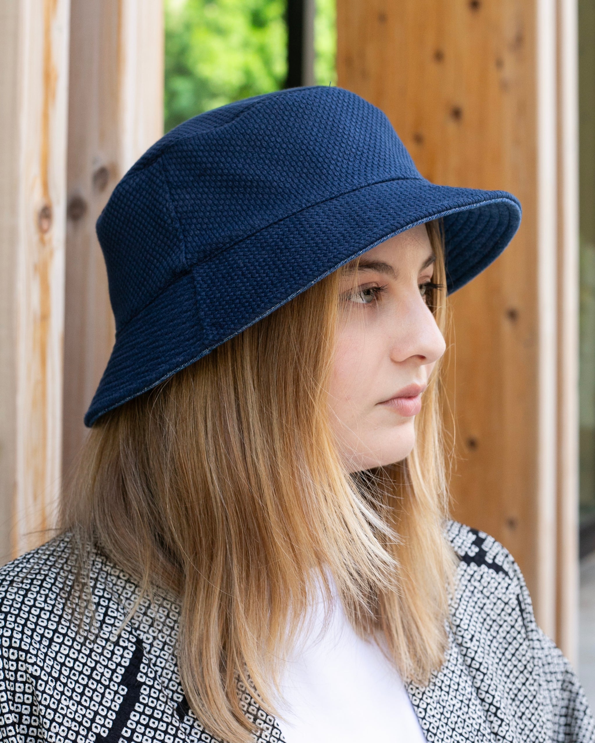 hatsutoki ノースリーブポップオーバー(フラックスブルー) Kiriko Original Bucket Hat, Reversible Navy Sashi-ori and Denim