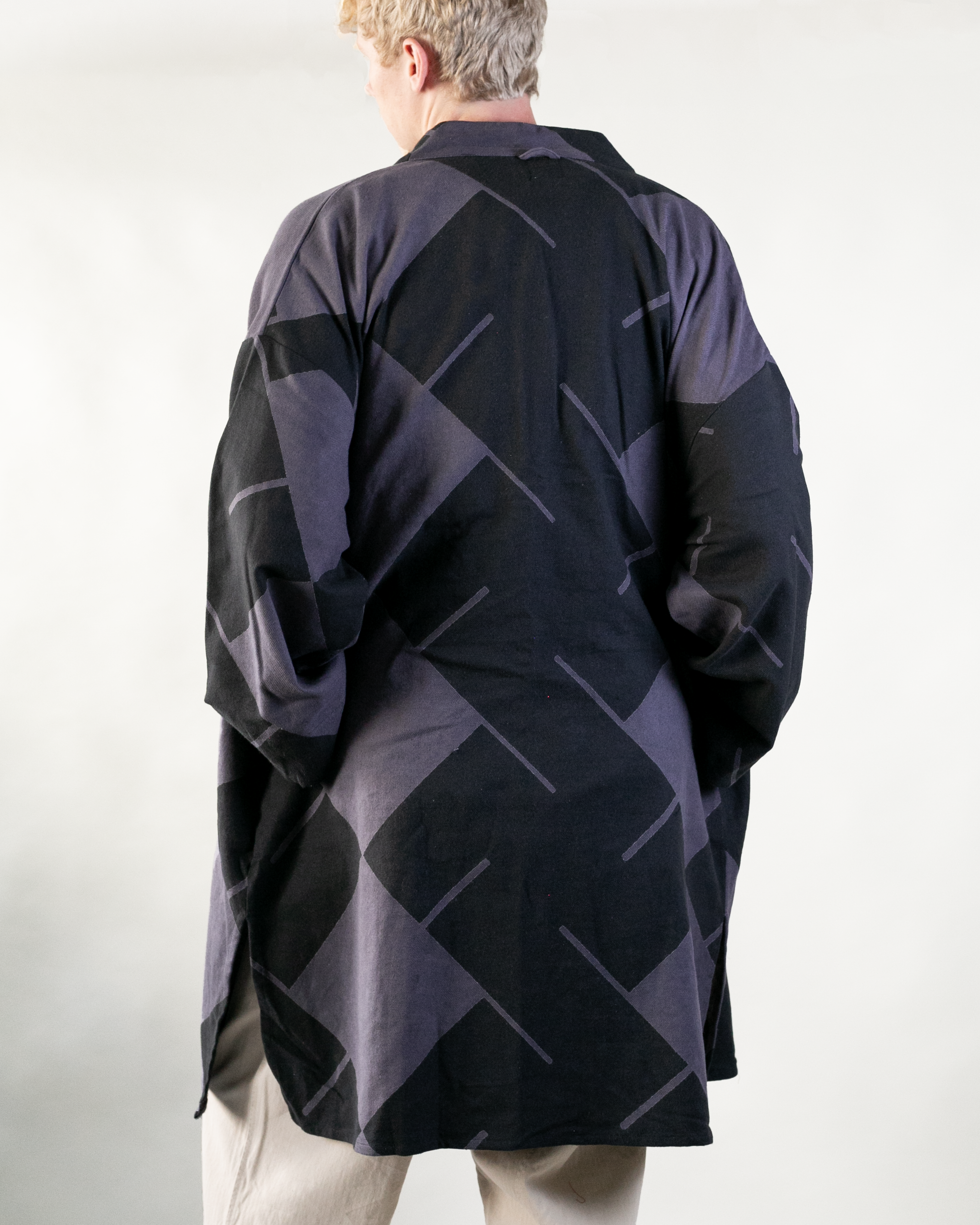 Wa-Modern Haori Robe, Dark Purple and Black Manji – Kiriko Made