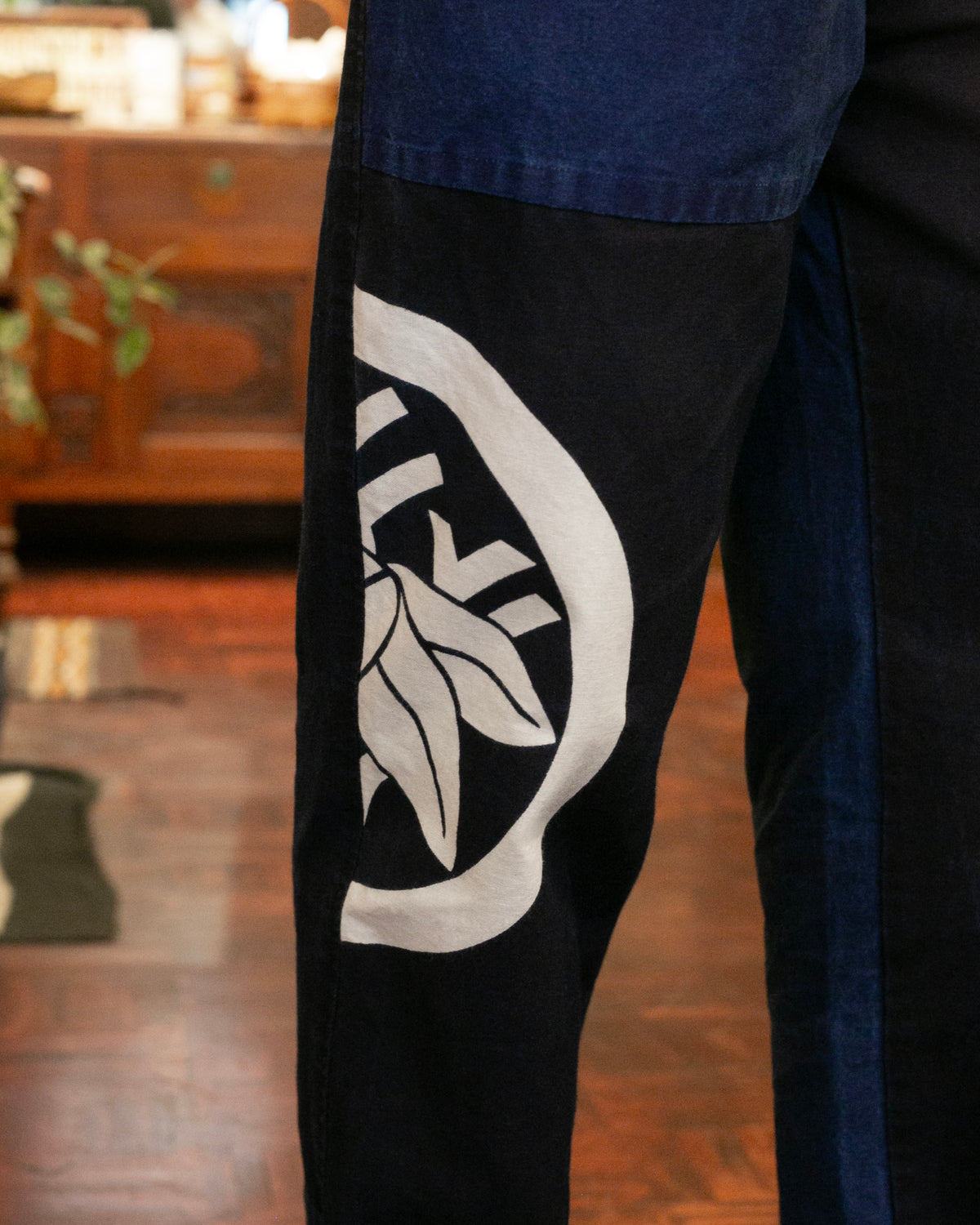 Modern Monpe Pants, Aizawa, Indigo with Kamon Crest and Shima