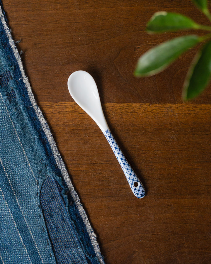Hand-Painted Porcelain Spoon, Ichiyama, Shiro-Aizome, Kanoko Shibori