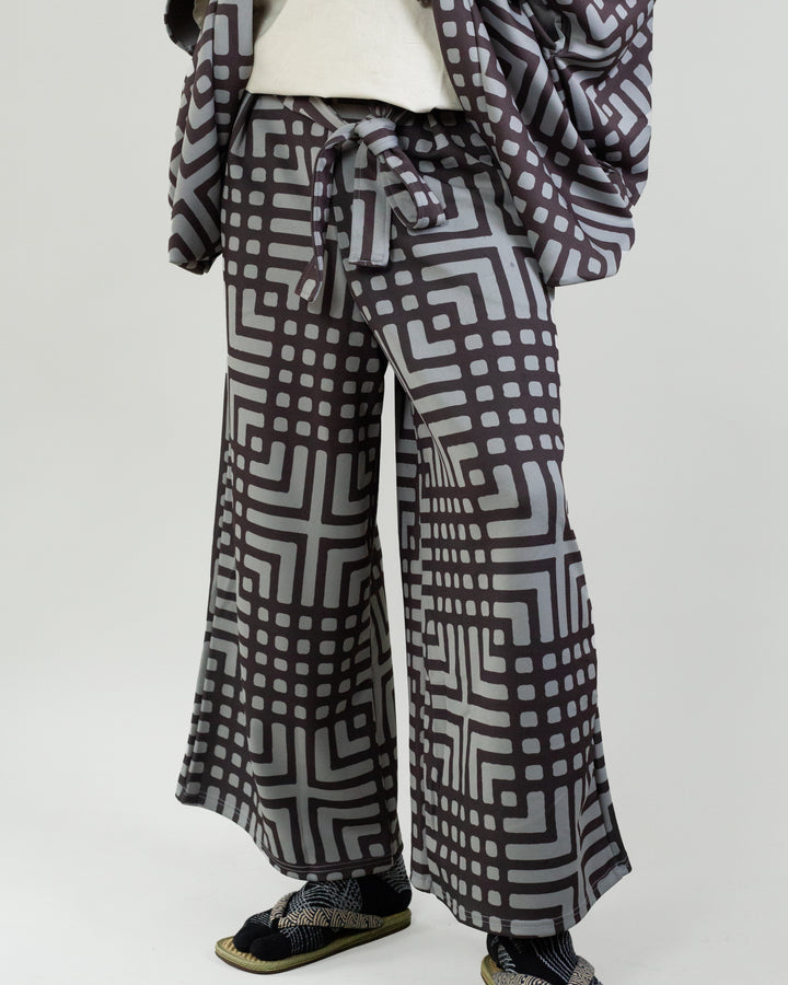 Wa-Modern Wide Pants, Grey with Brown Koushi Pattern