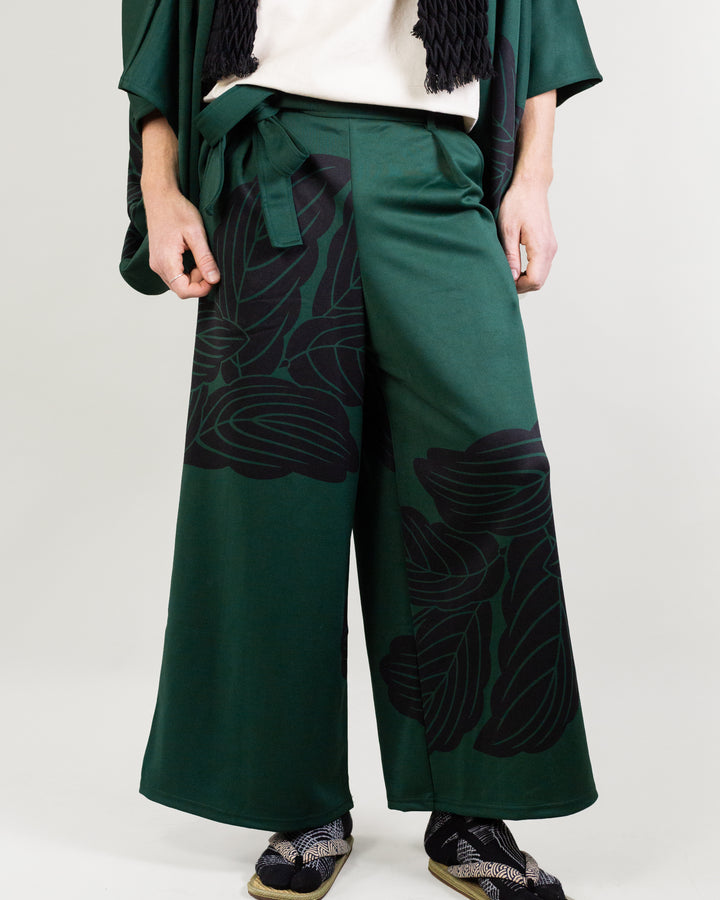 Wa-Modern Wide Pants, Moss Green with Black Kashiwa Leaves