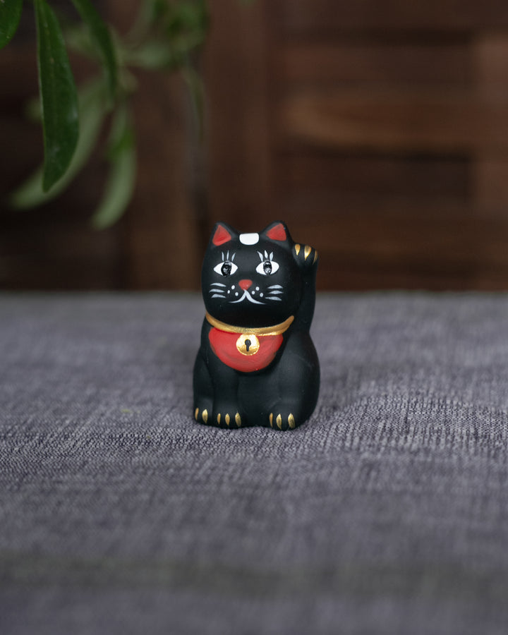 Wa-Modern Omikuji Maneki Neko, Black