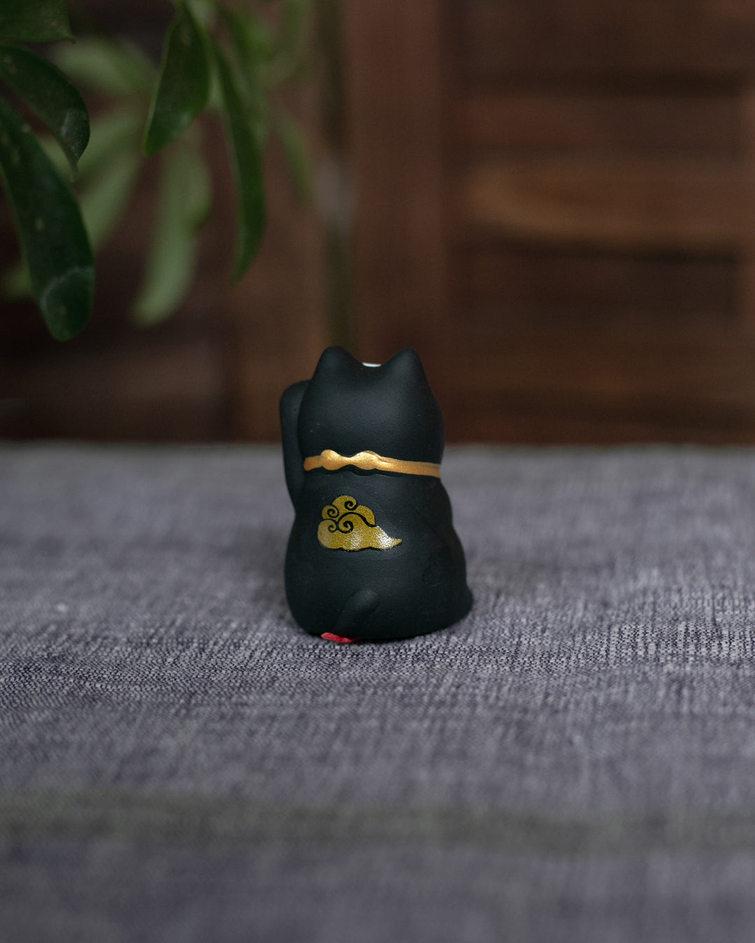 Wa-Modern Omikuji Maneki Neko, Black