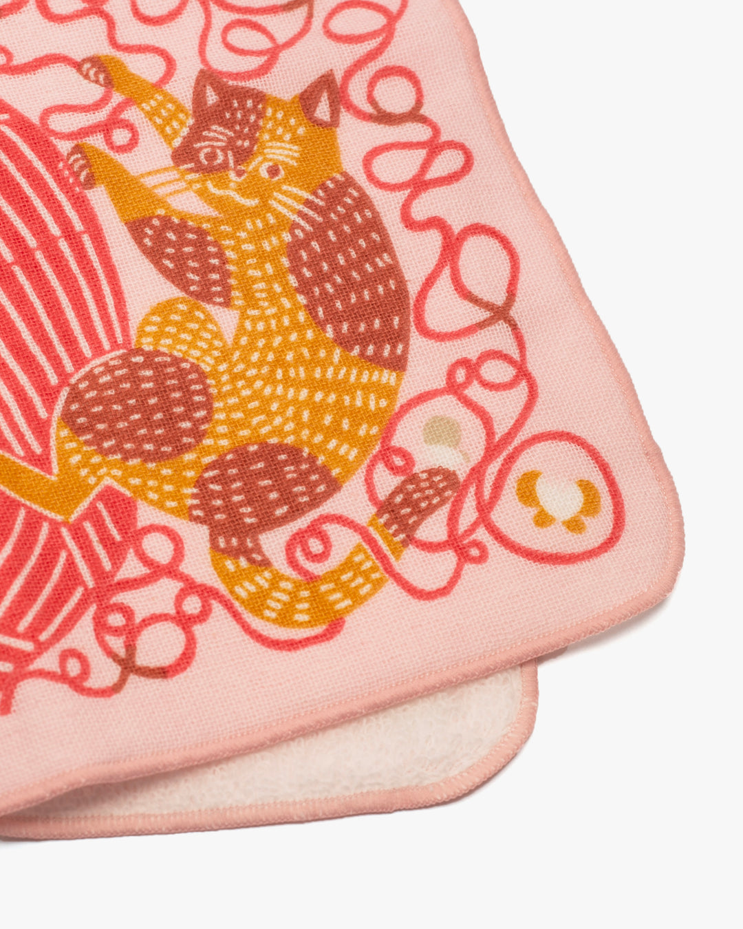 Musubi, Fuwa-Fuwa Towel, Kata Kata, Cat &amp; Yarn, Pink, 10" x 10"