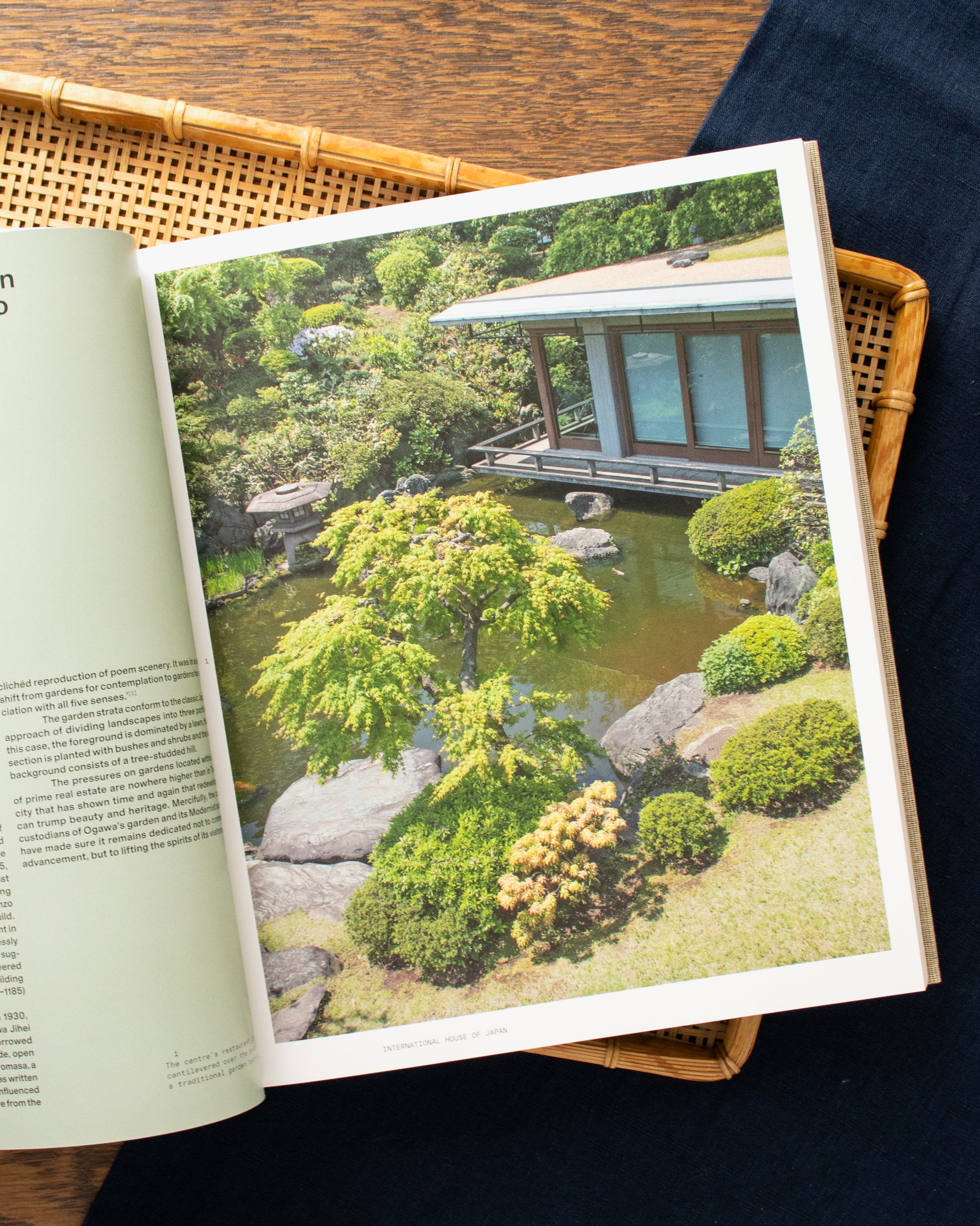 ENG: The Modern Japanese Garden by Stephen Mansfield – Kiriko Made