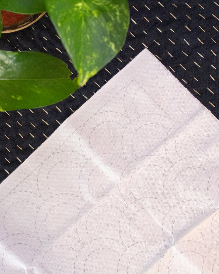 Olympus, Hana-Fukin Sashiko Sampler, Seigaiha, White