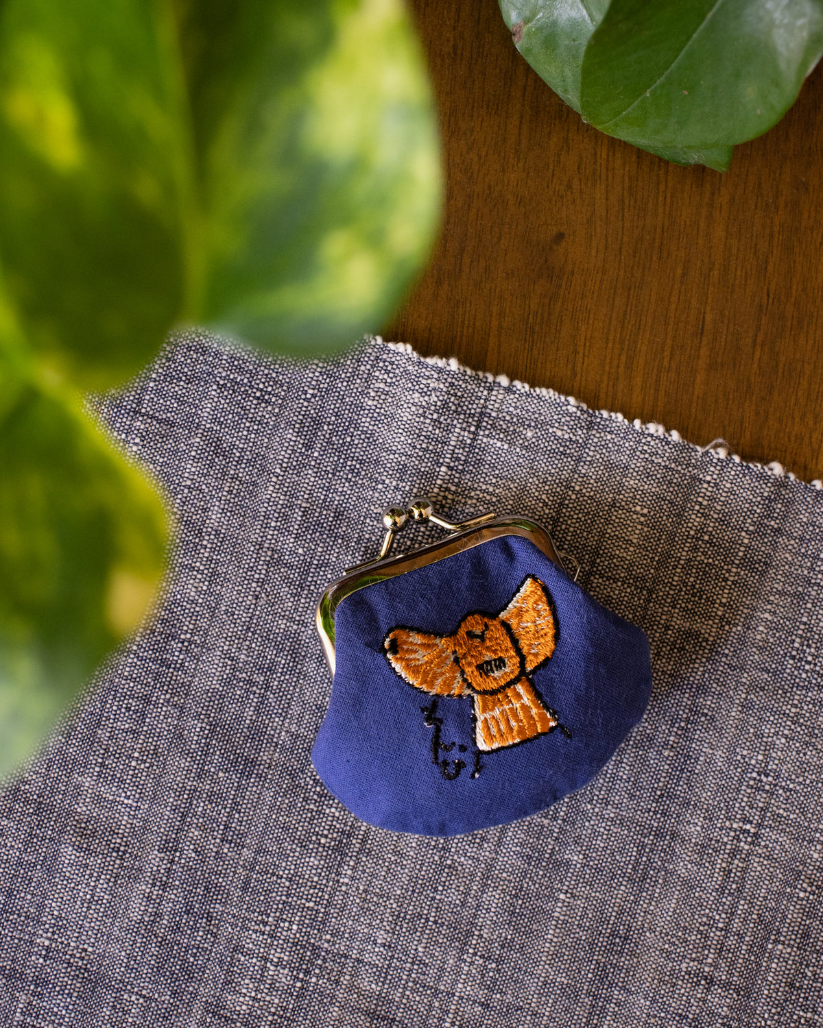 Wa Modern, Embroidered Mini Coin Purse, Tonbi