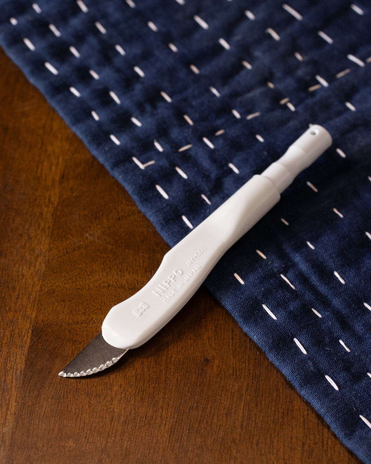 Nippon Chuko, Magic Thread Cutter, White