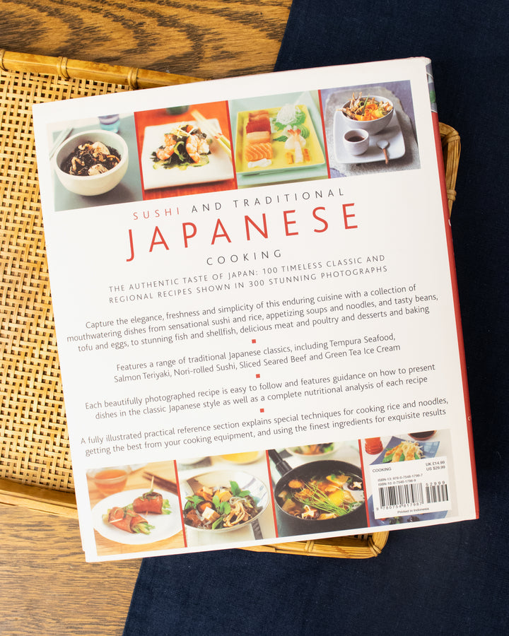 ENG: Sushi and Traditional Japanese Cooking by Emi Kazuko and Yasuko Fukuoka