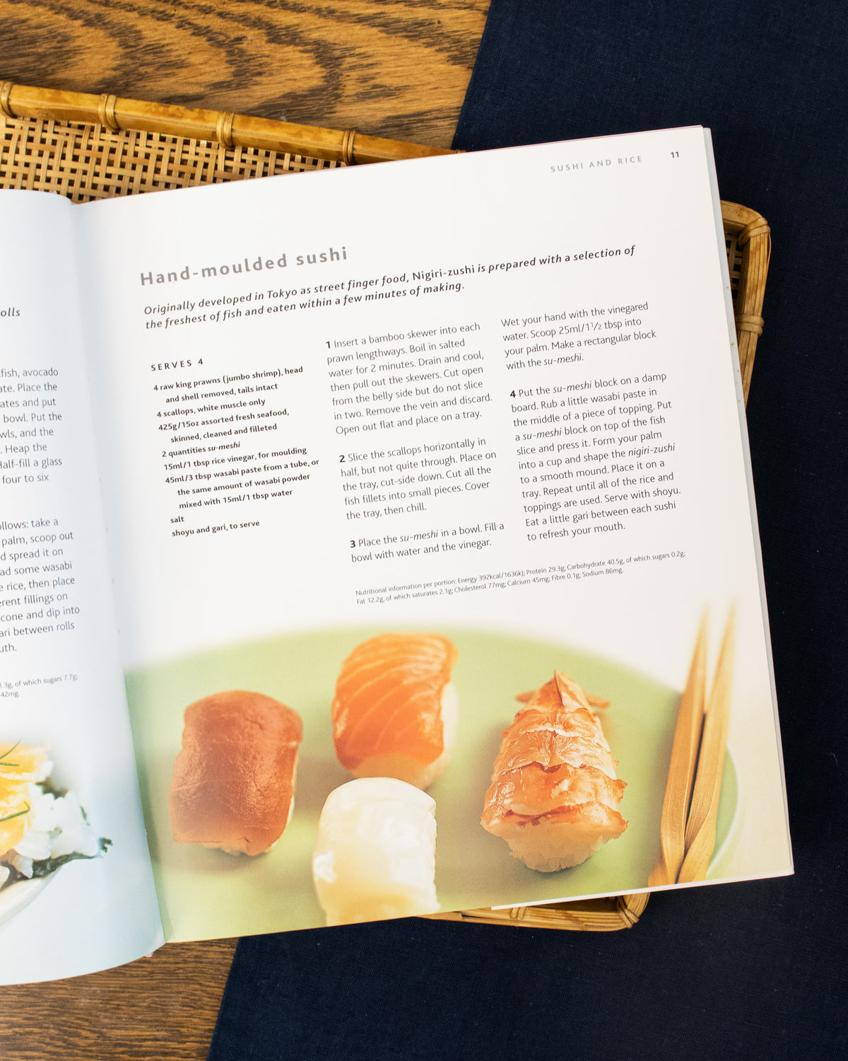 ENG: Sushi and Traditional Japanese Cooking by Emi Kazuko and Yasuko Fukuoka