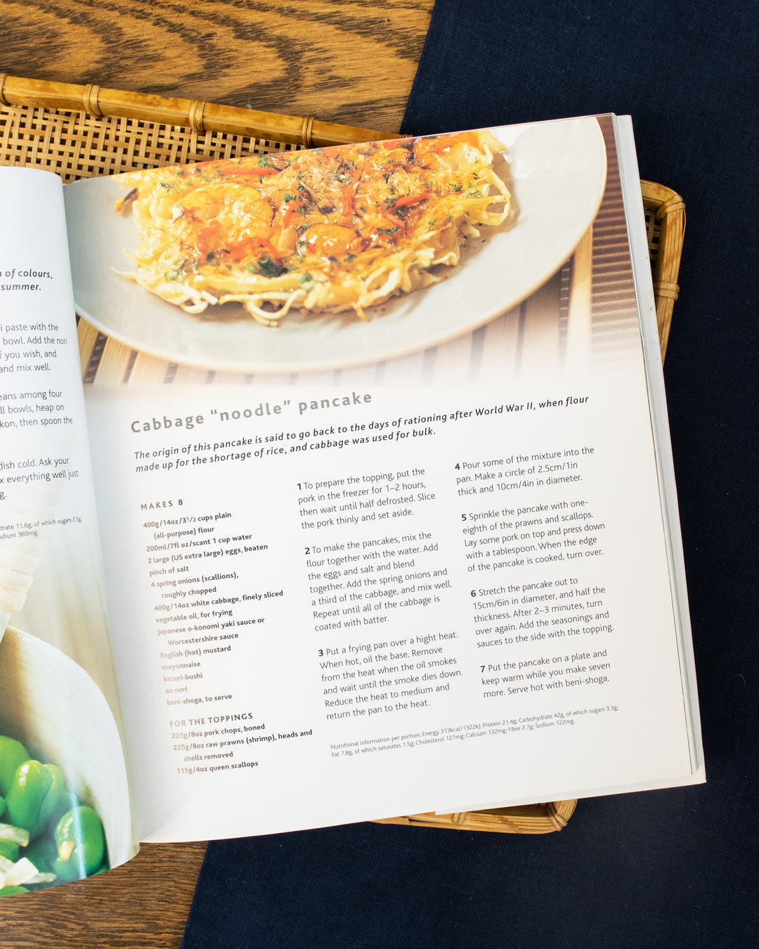 ENG: Sushi and Traditional Japanese Cooking by Emi Kazuko and Yasuko Fukuoka