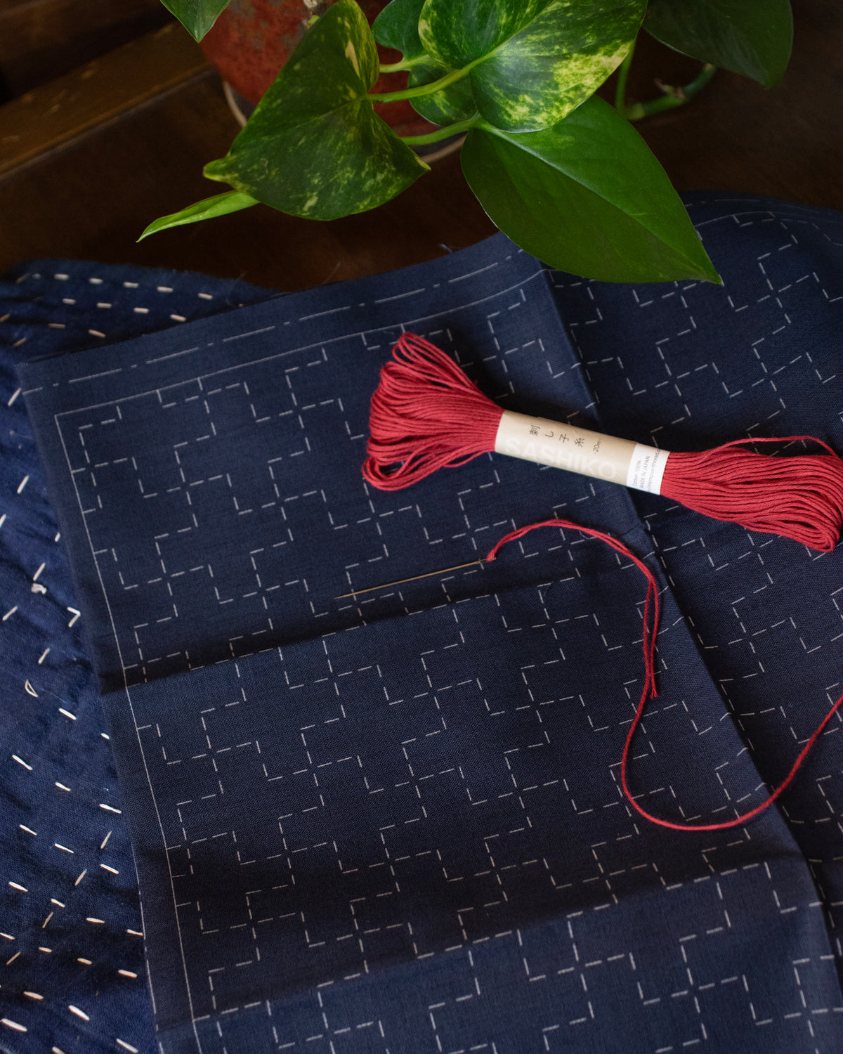 Nippon Chuko, Cotton Linen Sashiko Fabric, Navy, Cross Design