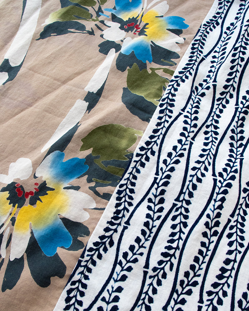 Kiriko Original Scarf, Split Yukata, Wide, Beige with Abstract Flowers