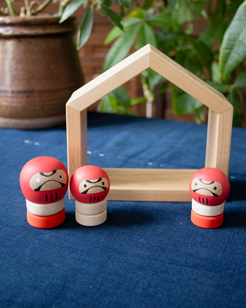Wooden Doll, Colon, Daruma