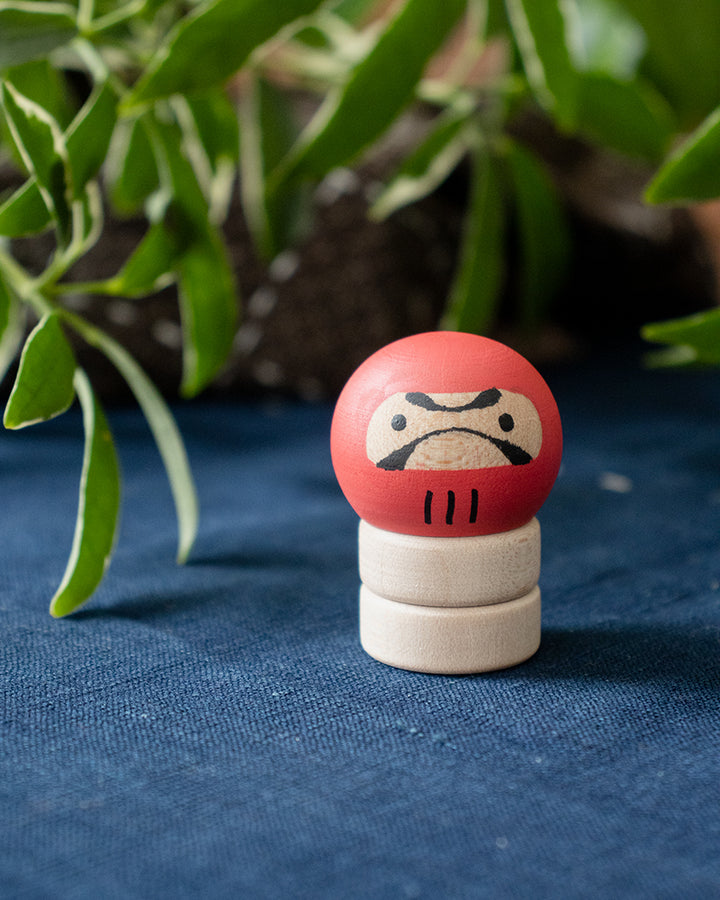 Wooden Doll, Colon, Daruma