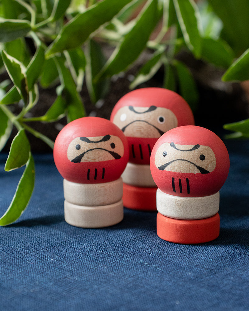 Wooden Doll, Colon, Daruma