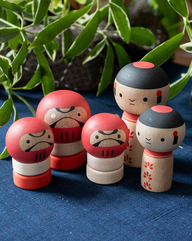 Wooden Doll, Colon, Daruma