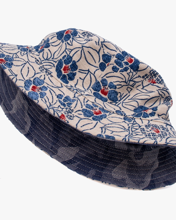 Kiriko Original Bucket Hat, Reversible Cream Tsubaki and Blue Camouflage Chambray