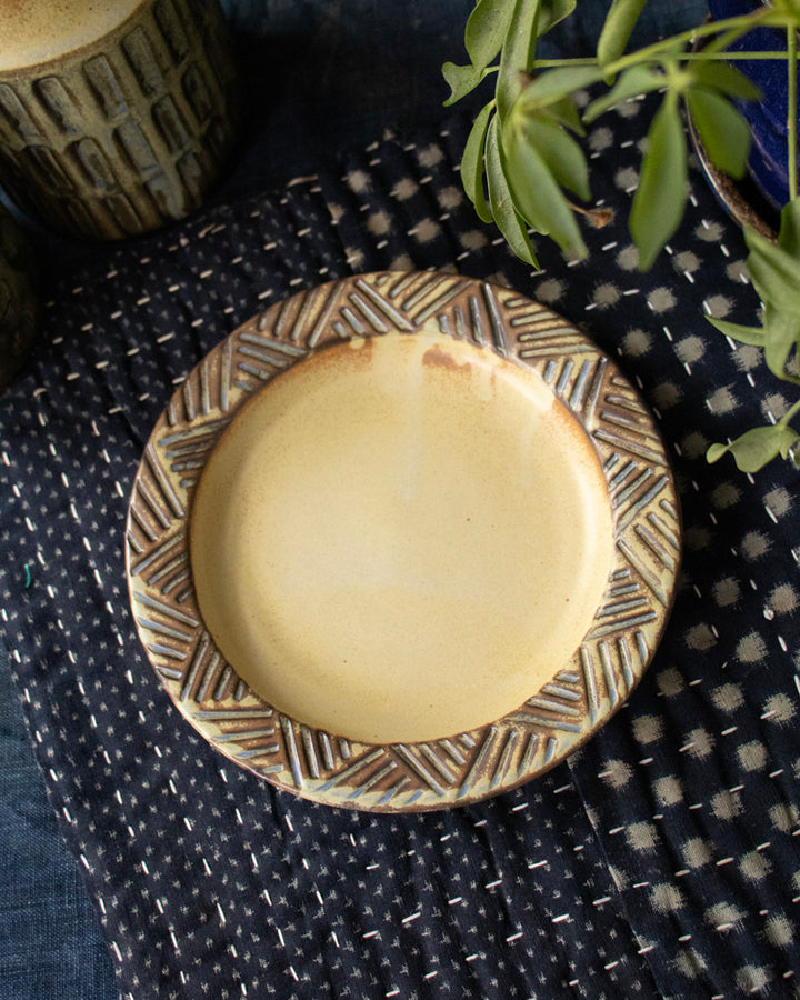 Plate, Kashiwa Craft, Medium