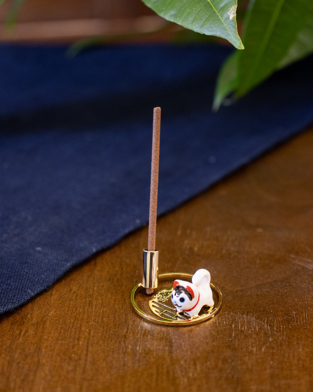 Wa Modern, Incense Holder, Traditional Symbols