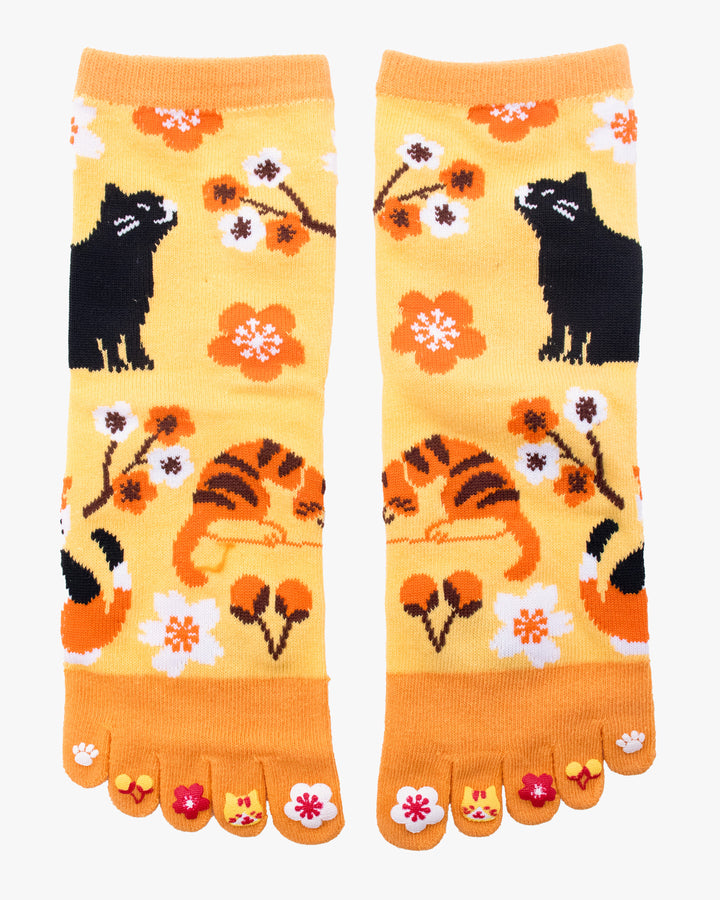 Kurochiku, Toe Socks, Crew, Orange and Yellow with cat