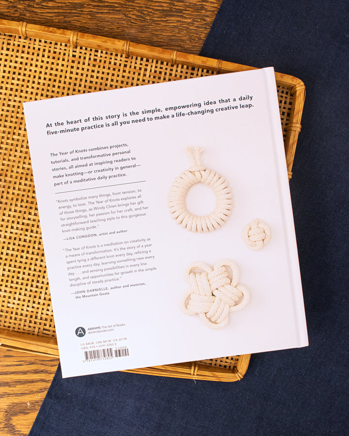 ENG: The Year of Knots by Windy Chien