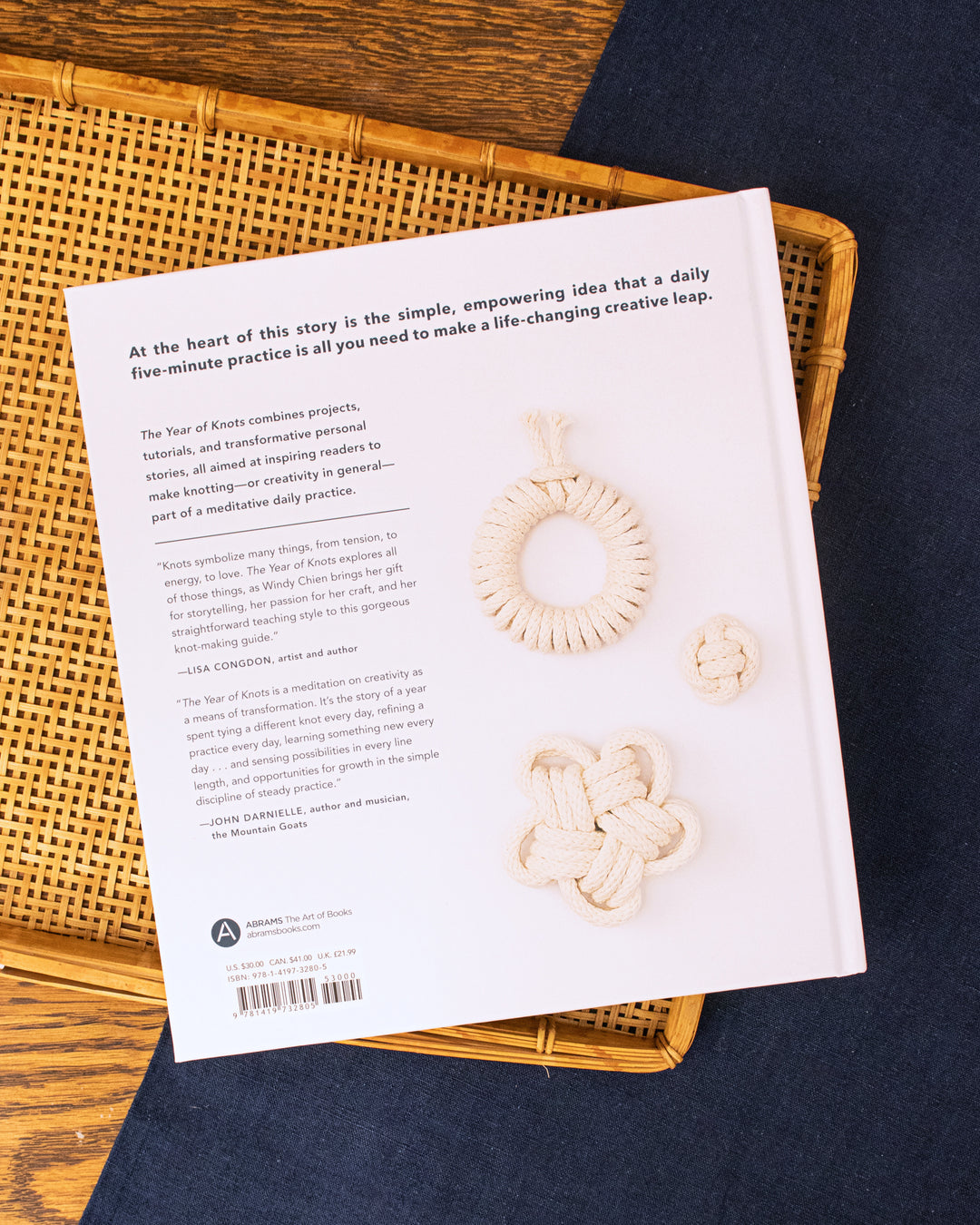 ENG: The Year of Knots by Windy Chien