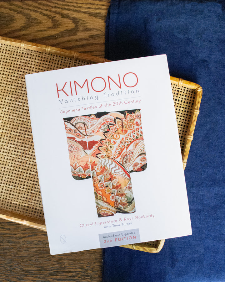 ENG: Kimono: Vanishing Tradition