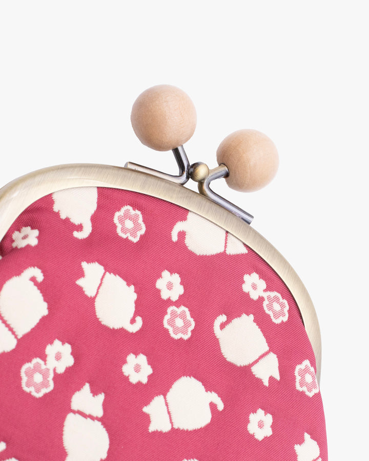 Kurochiku, Clasp Saifu Wallet
