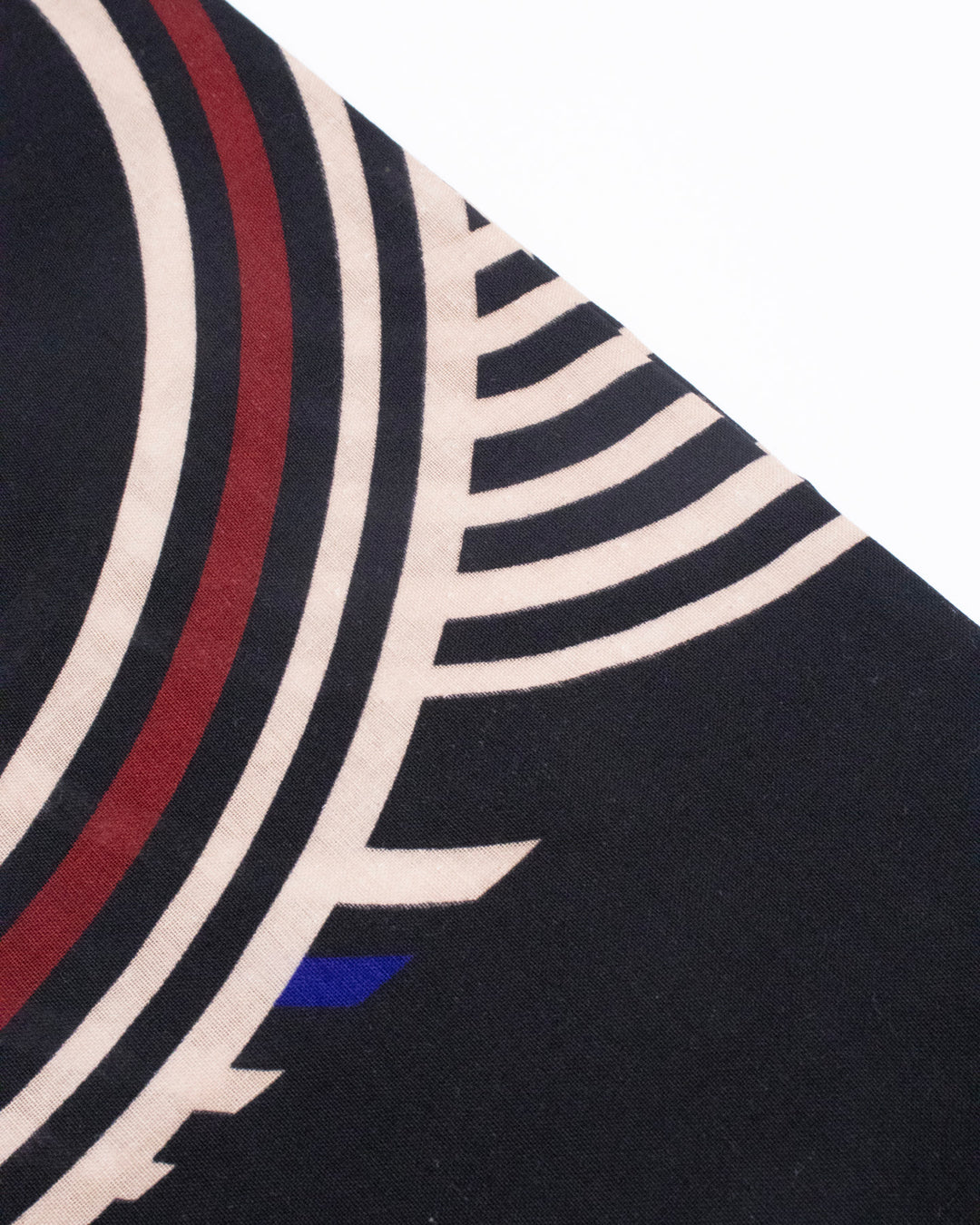 Kurochiku, Cotton Scarf, Black and Red and White Scales