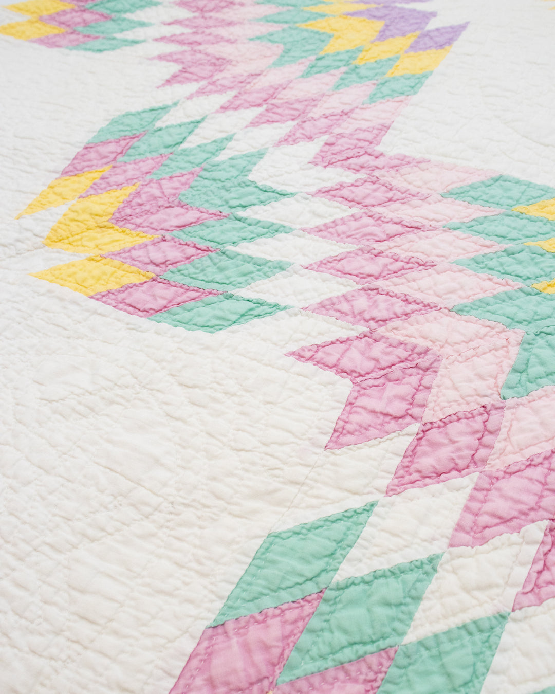 Stand-up Collar Haori Jacket, Quilted, White with Pastel Accents