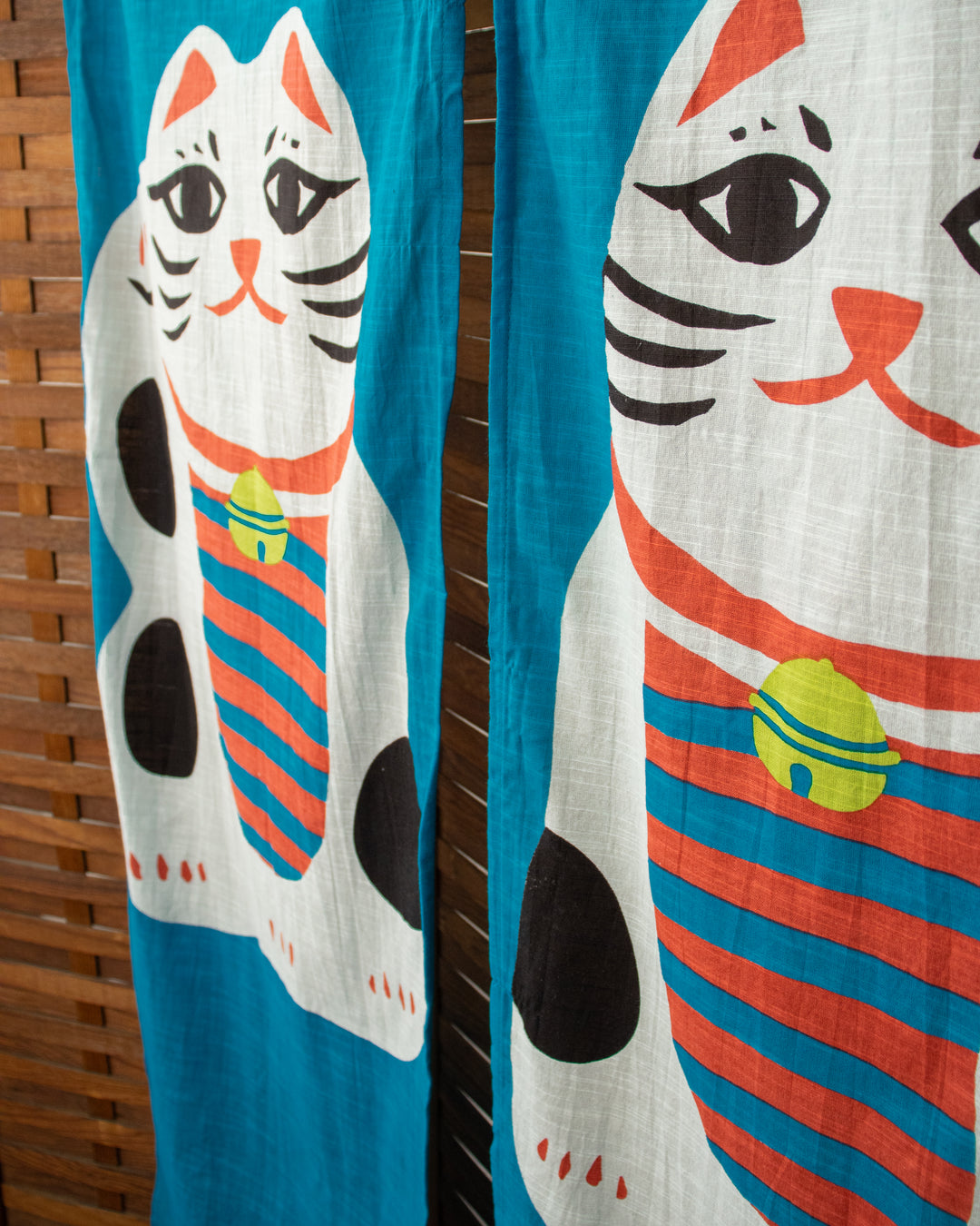 Noren, White Maneki Neko