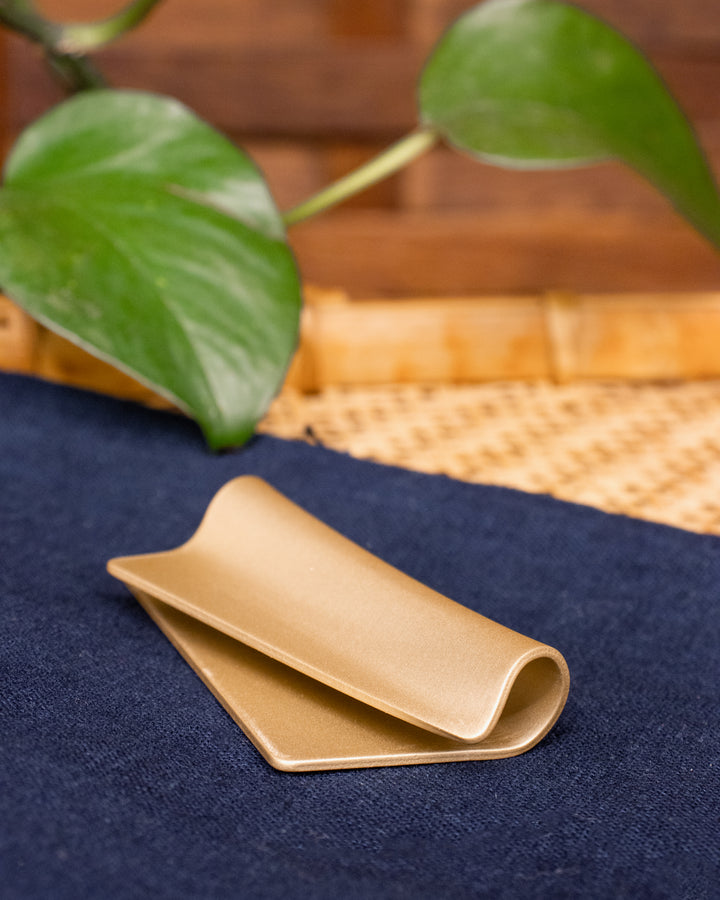 Chopstick Rest, Tsuboe, Irogami, Champagne Gold