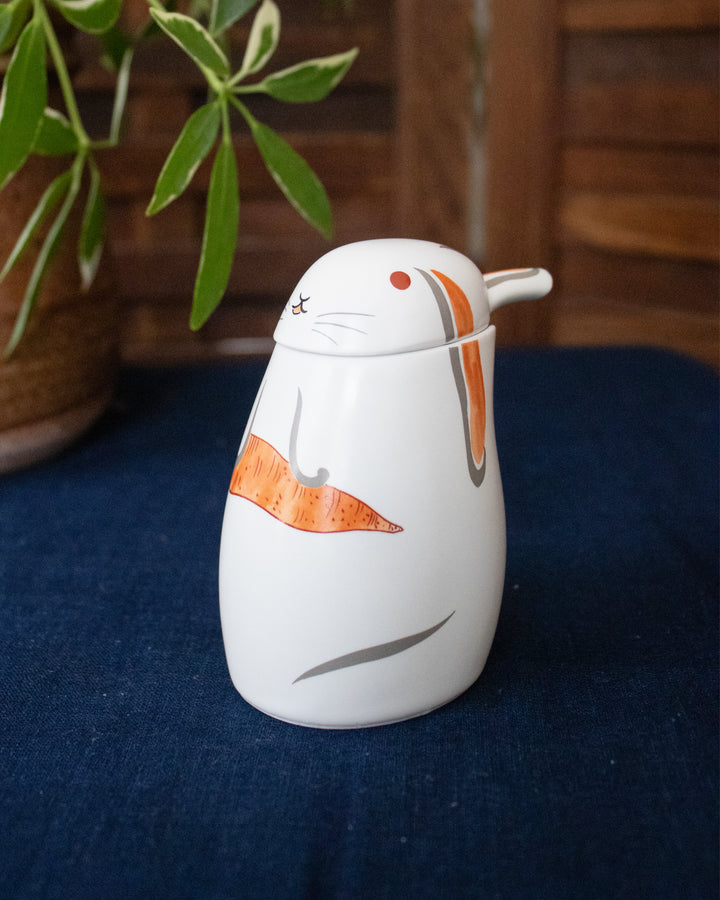 Kouraku Kiln Soy Sauce Dispenser, Small Usagi