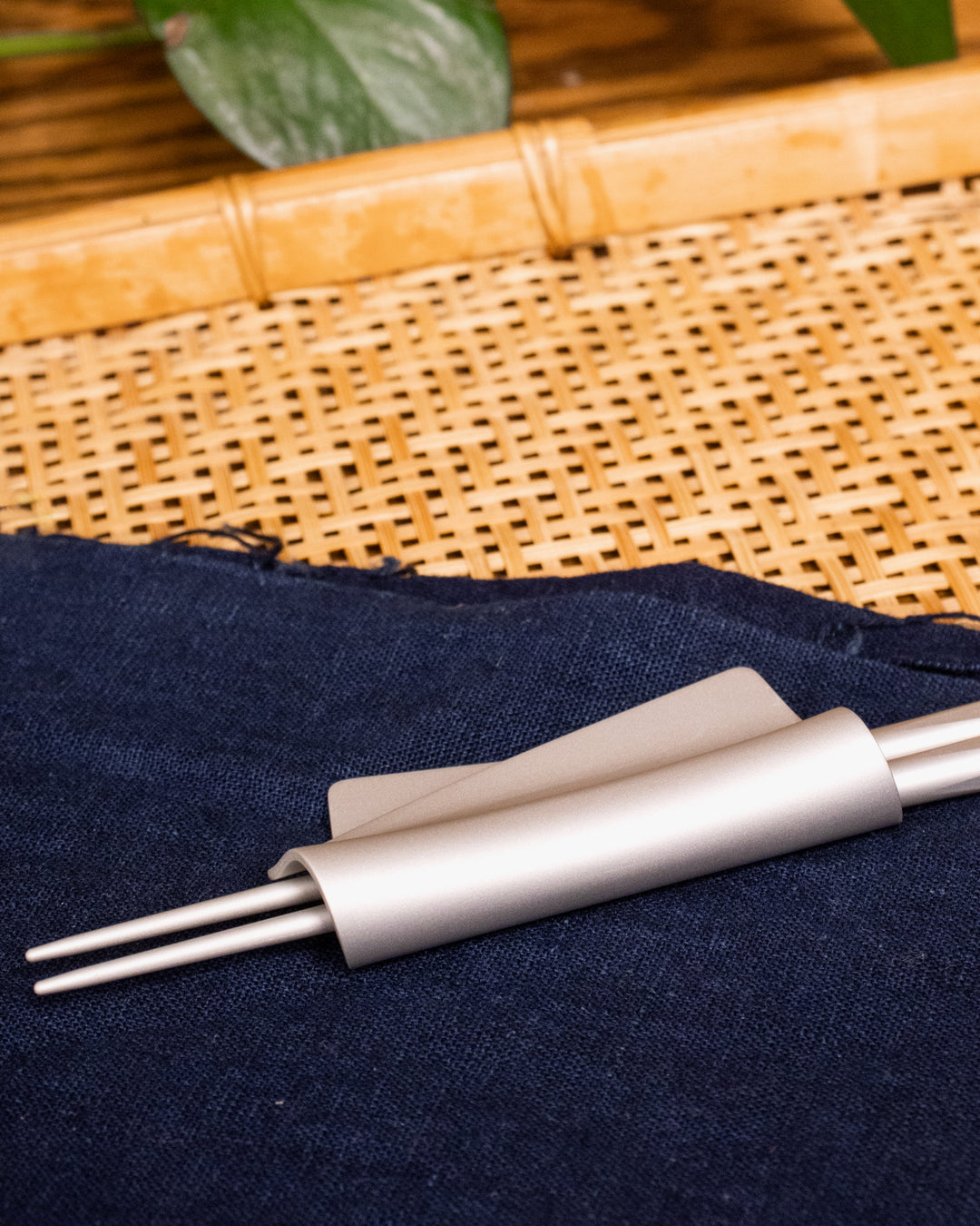 Chopstick Rest, Tsuboe, Irogami, Satin Silver