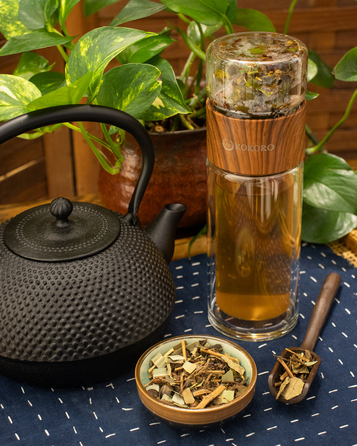 Kokoro Original Glass Tea Infuser Bottle