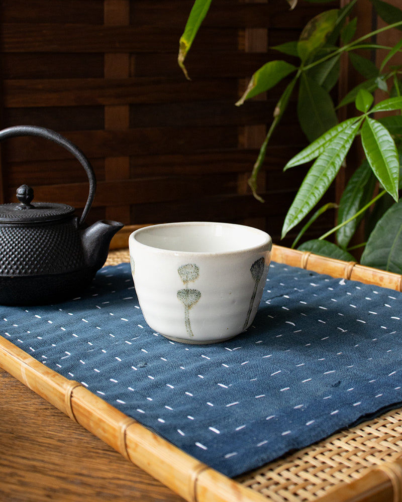 Mashiko-Yaki Yunomi, Off White with Grey Accent