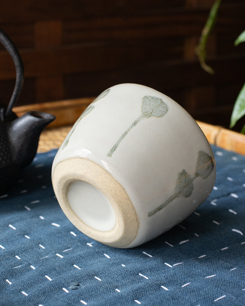 Mashiko-Yaki Yunomi, Off White with Grey Accent