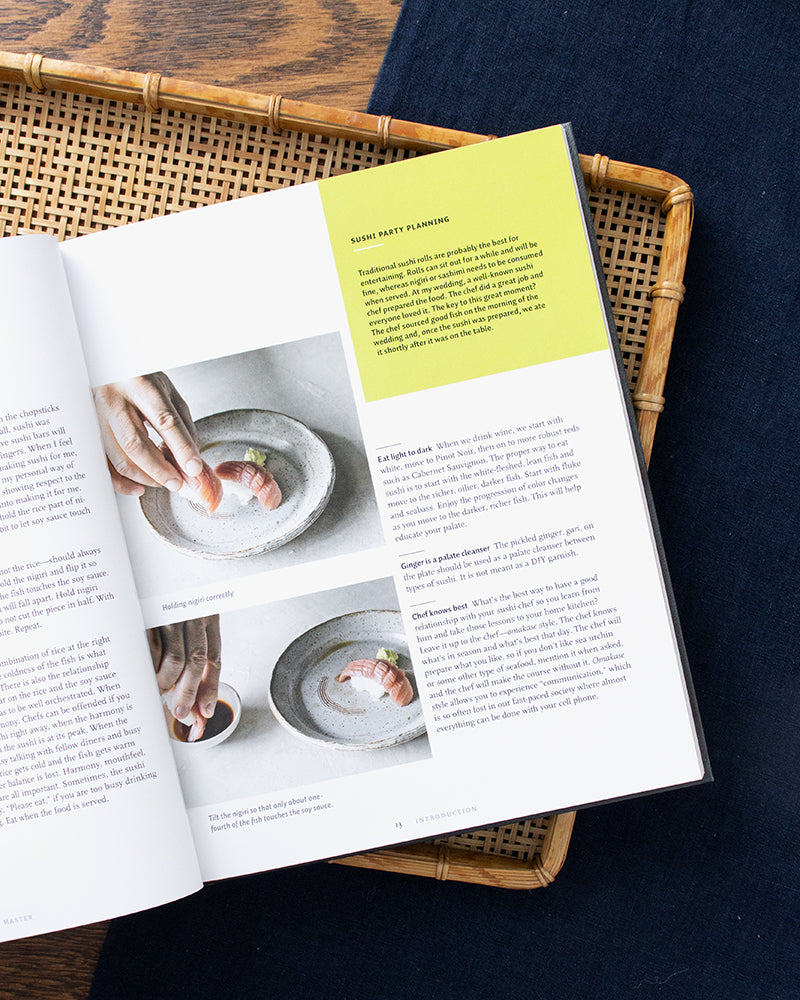 ENG: Sushi Master: An Expert Guide to Sourcing, Making, and Enjoying Sushi at Home by Nick Sakagami