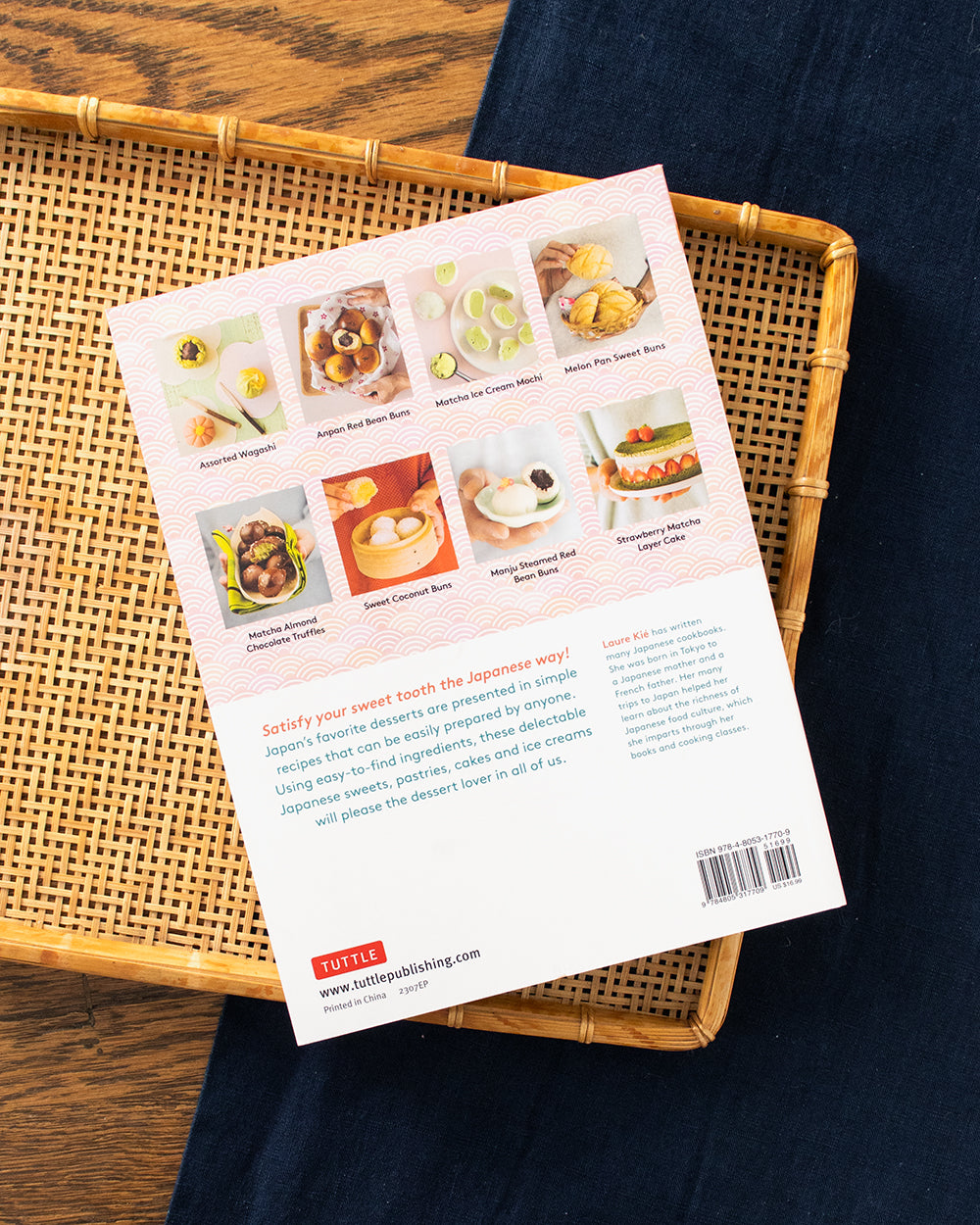 ENG: Sweet and Easy Japanese Desserts by Laure Kie