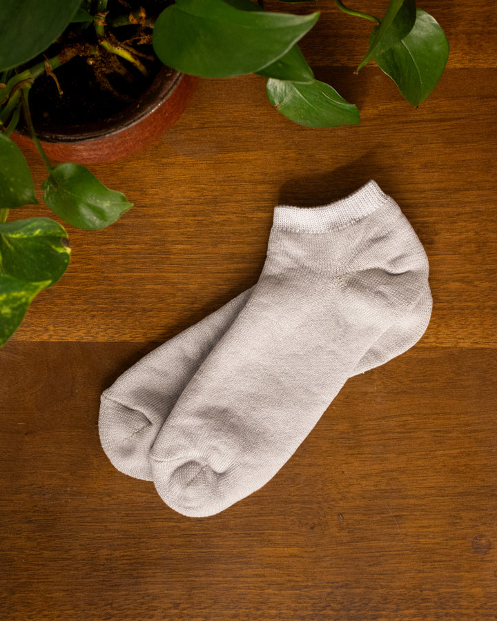 Knitwin, Anklet Socks, Linen Cotton Pile, Sampo Light Gray
