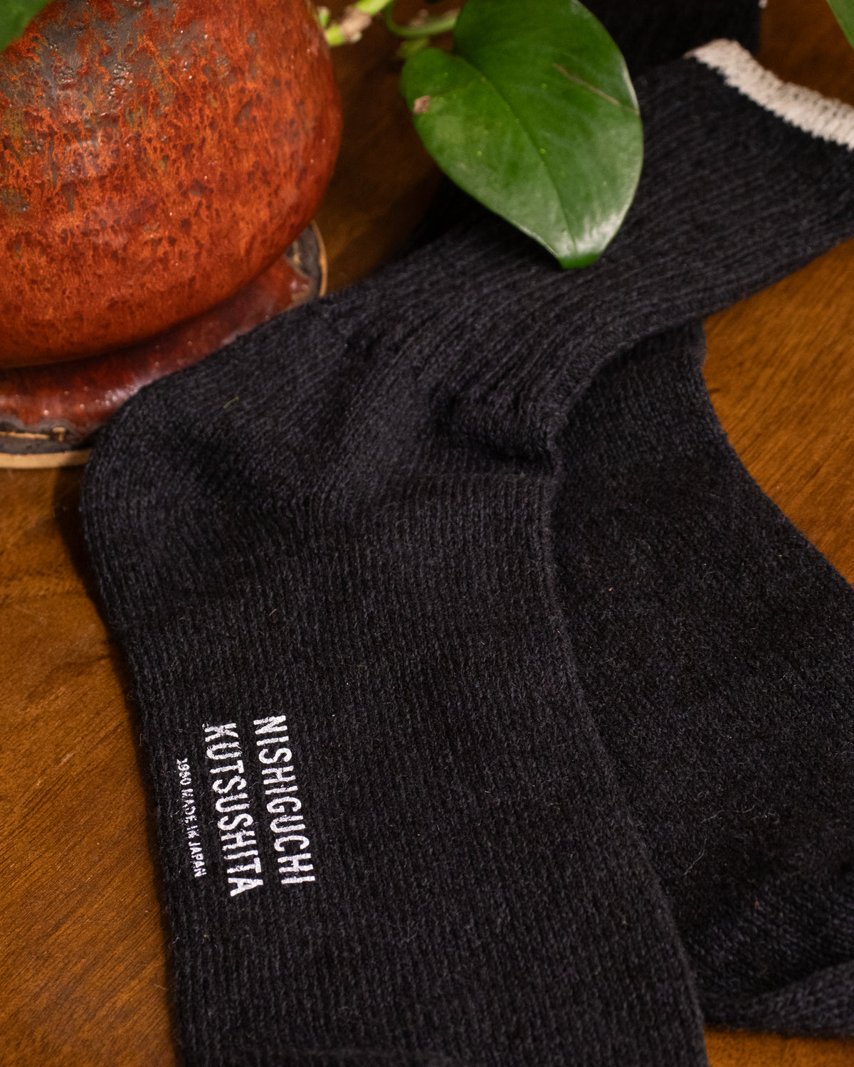 Knitwin, Crew Socks, Silk Cotton, Boston Black