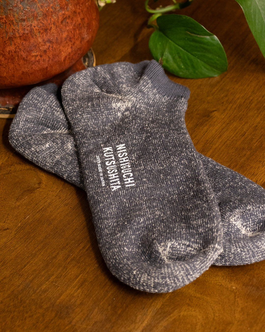 Knitwin, Anklet Socks, Linen Cotton Pile, Sampo Charcoal