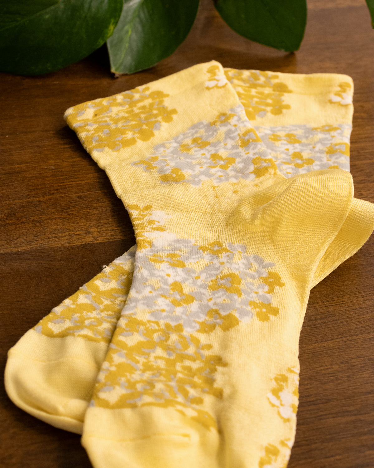 Debby Co., Crew Socks, Andé Collection, Yellow Hydrangea