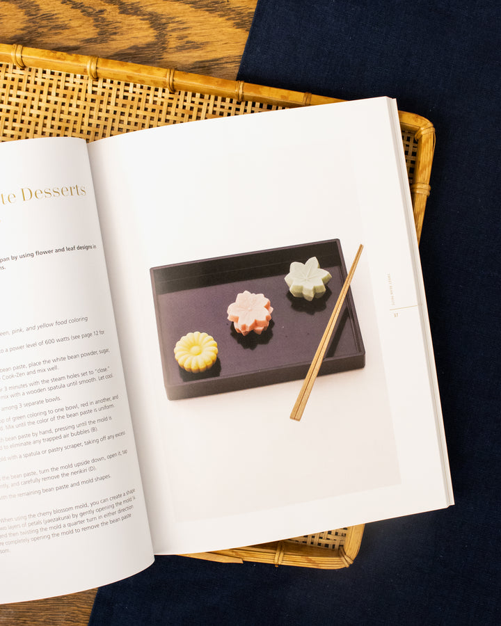 ENG: The Cook-Zen Wagashi Cookbook by Machiko Chiba