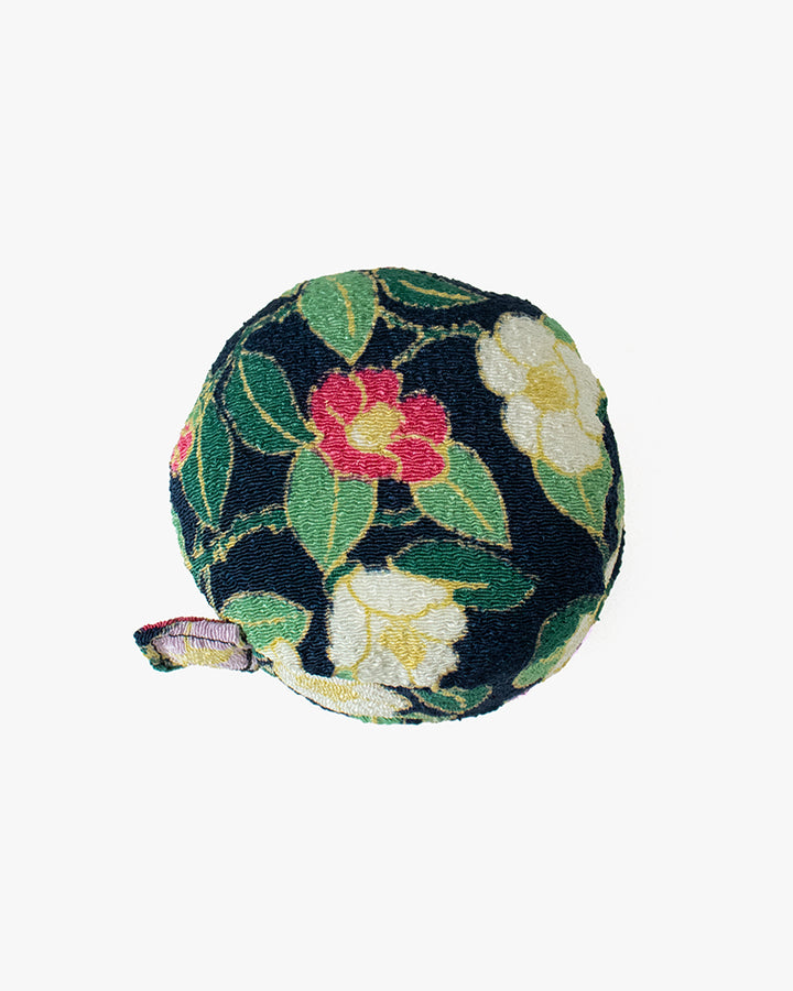 Hiro, Macaron Measure Pin Cushion, Indigo and Pink, Tsubaki
