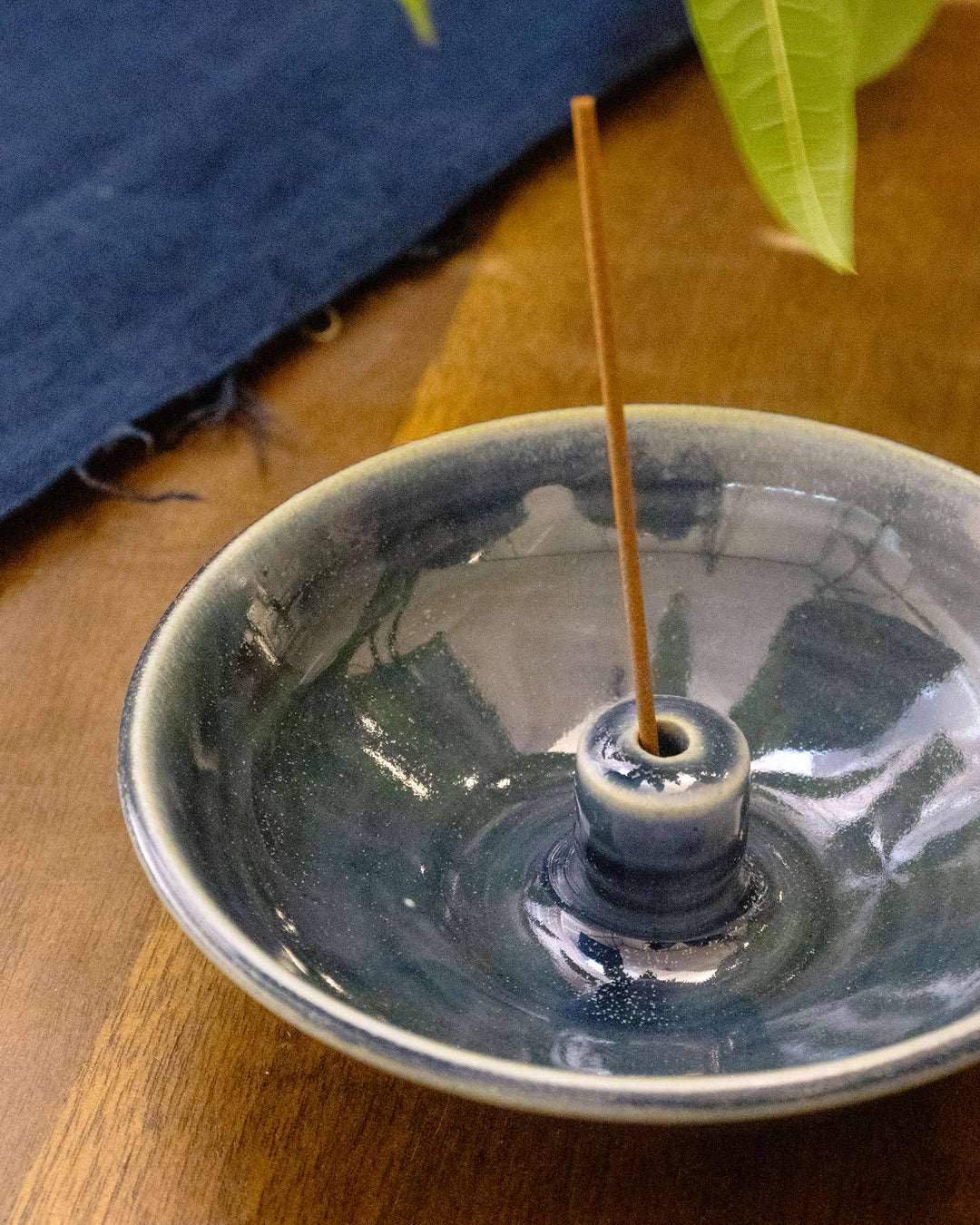 Shoyeido Incense Holder, Wheel, Nightshade